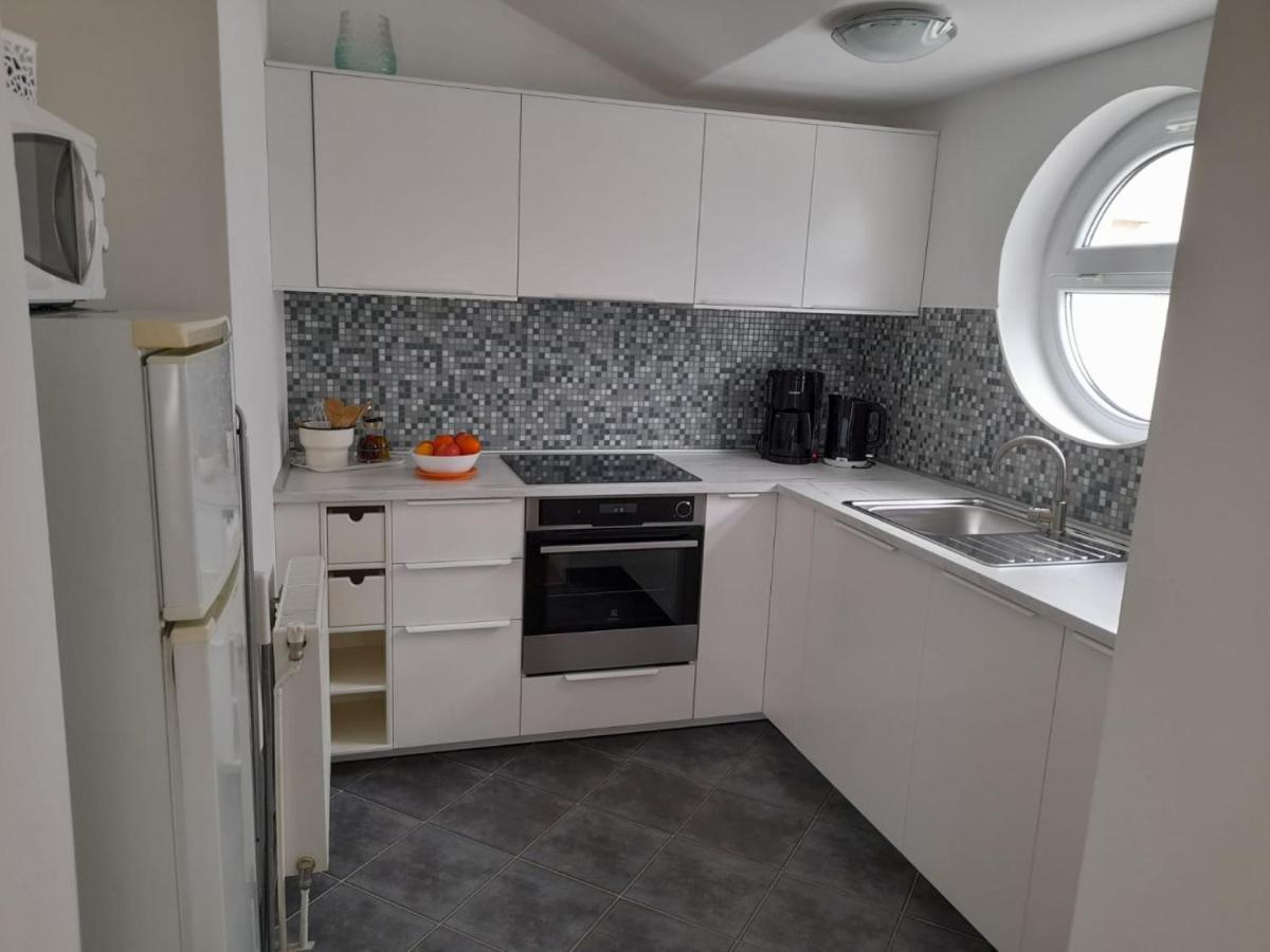Apartments A&T Sukosan Bagian luar foto